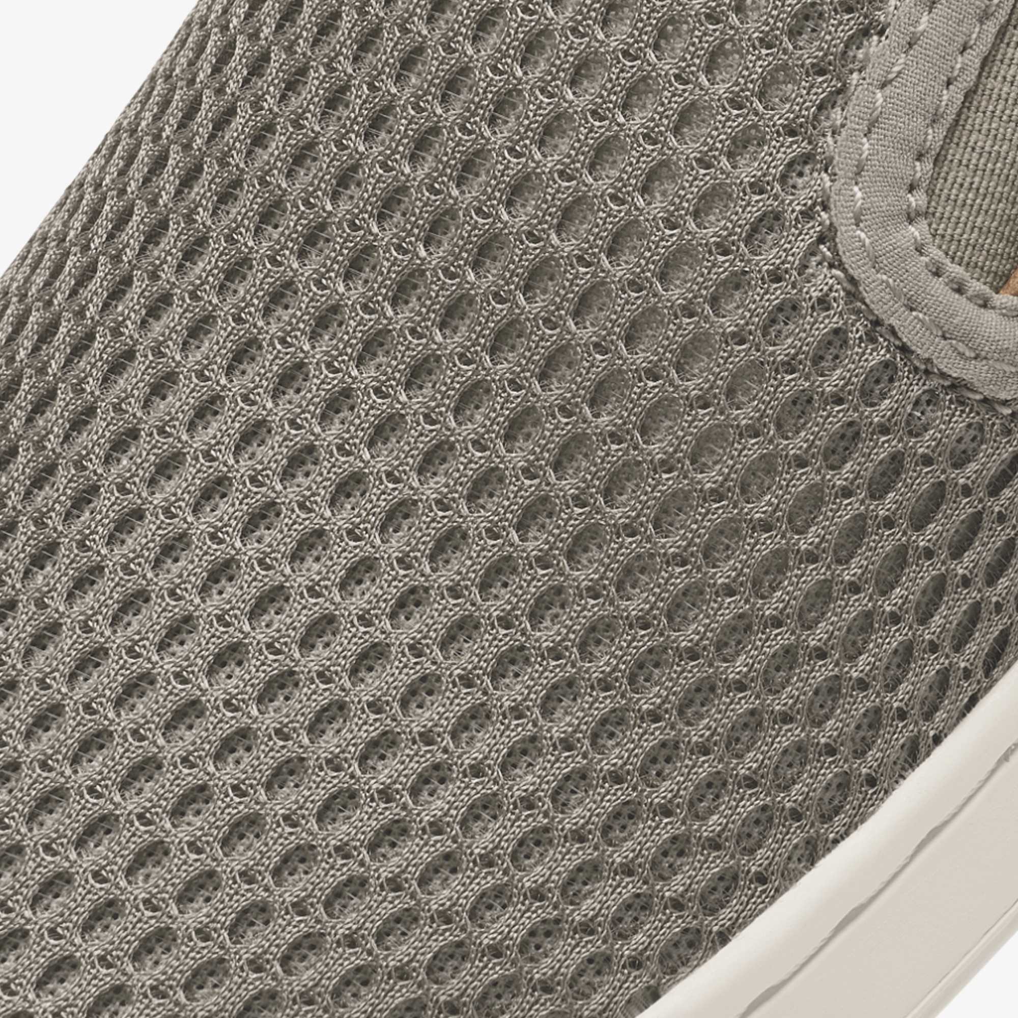 Pehuea  -  Taupe Grey / Taupe Grey