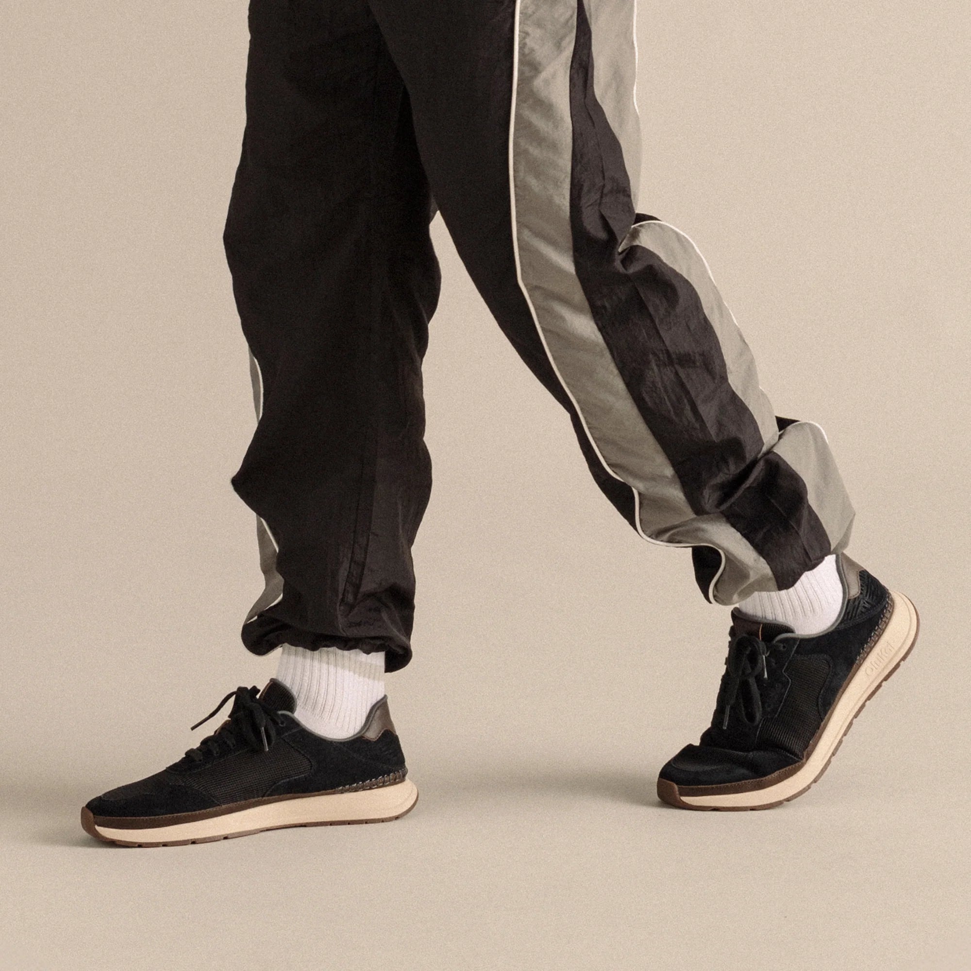Koke  -  Black / Black